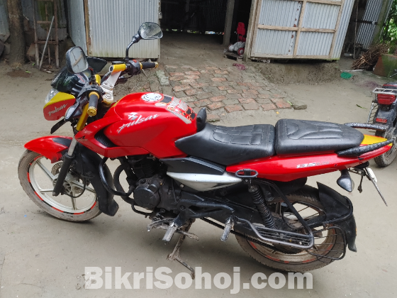 Pulsar135 cc